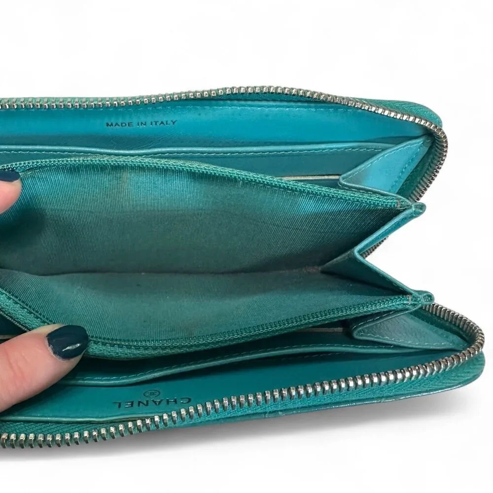 Chanel CC Matelasse Zip Around Long Wallet - Green/Teal